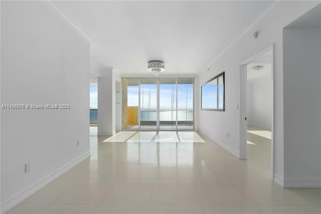 ACQUALINA OCEAN RESIDENCE 17875,Collins Ave Sunny Isles Beach 76013